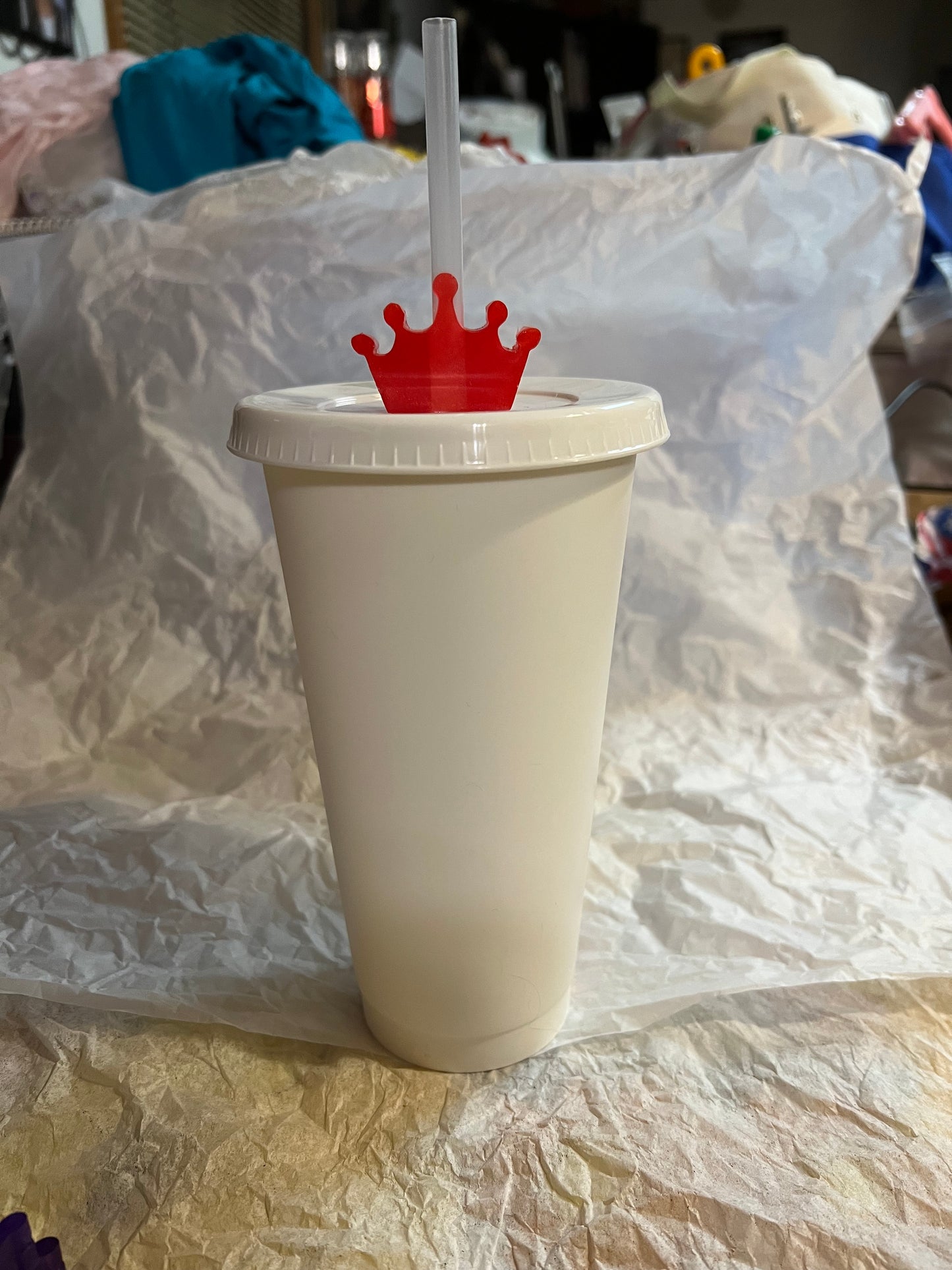 Crown Straw Topper