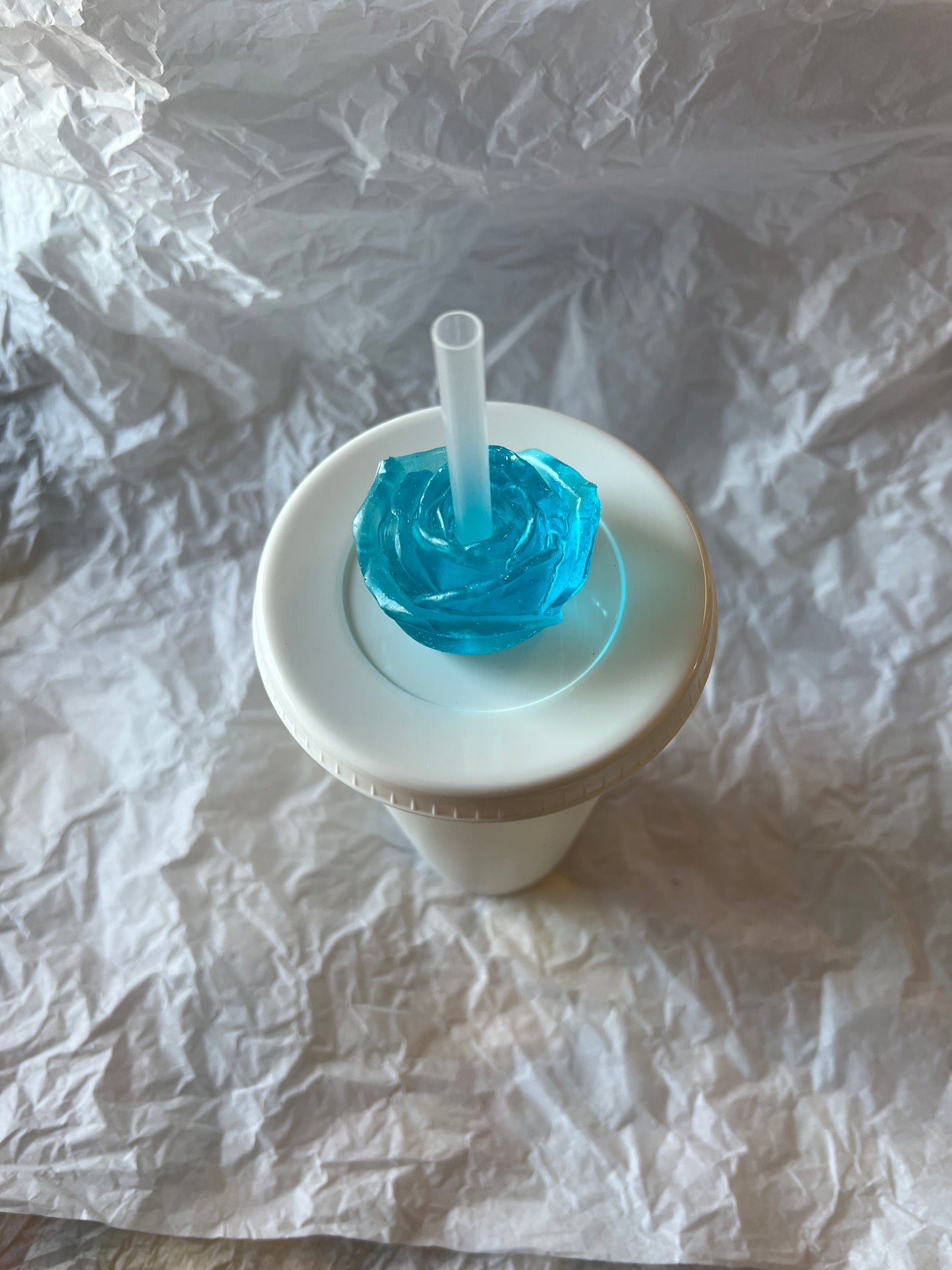 Medium Round Rose Straw topper