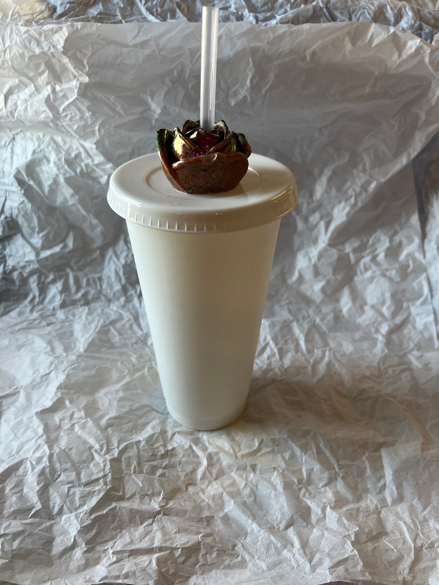 Medium Round Rose Straw topper