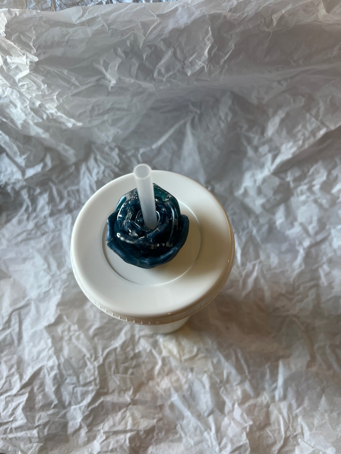 Medium Round Rose Straw topper