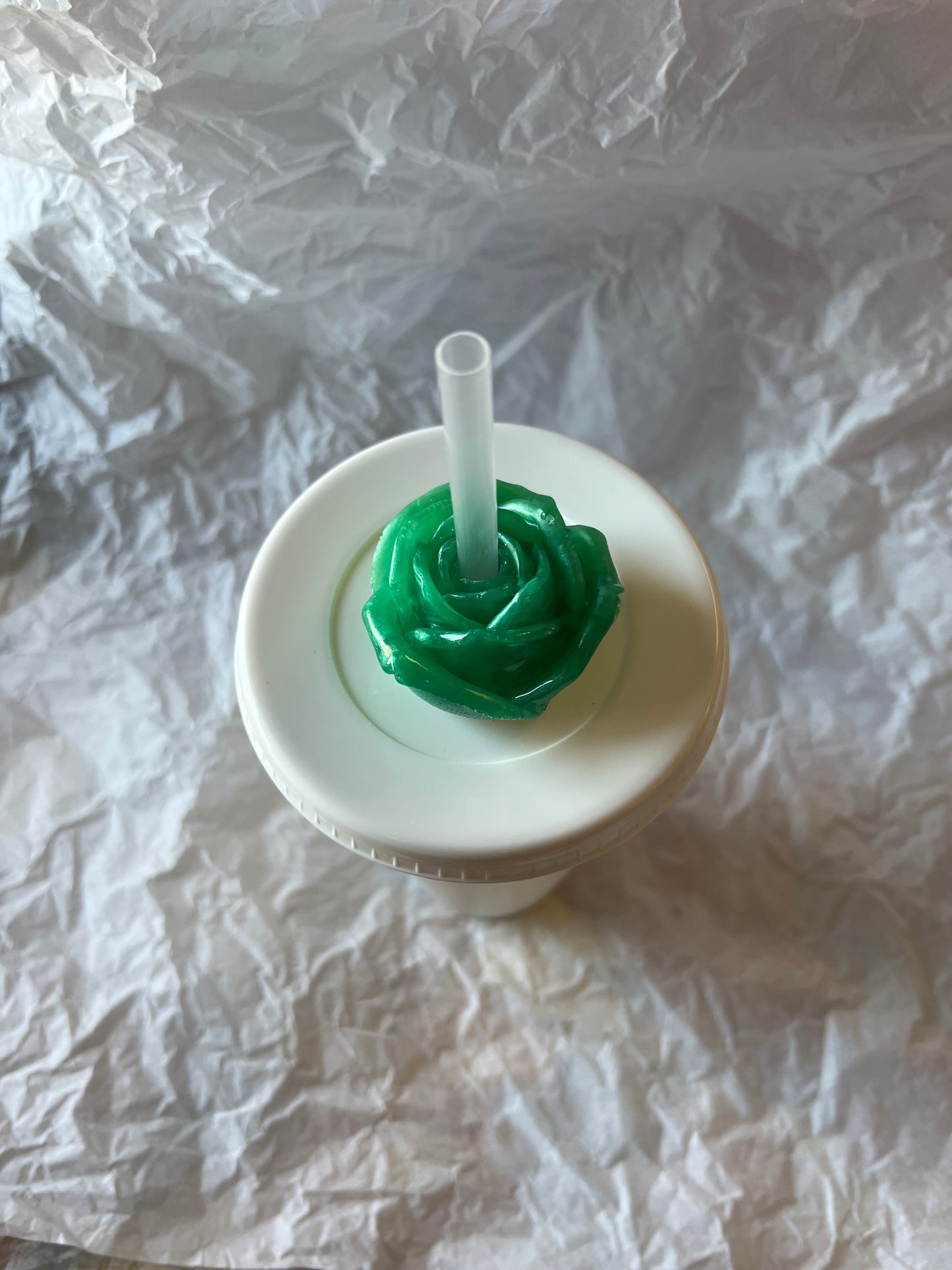 Medium Round Rose Straw topper