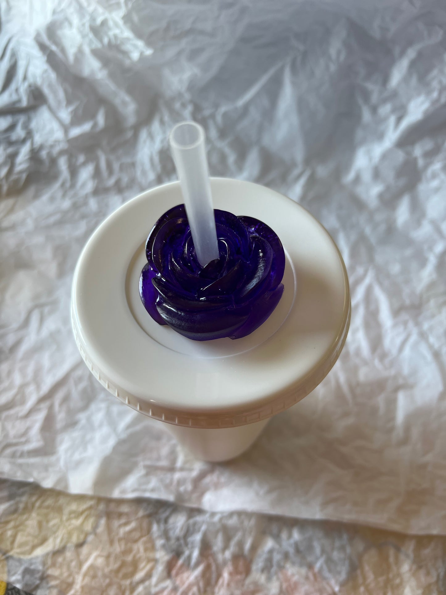 Medium Flat Rose Straw Topper
