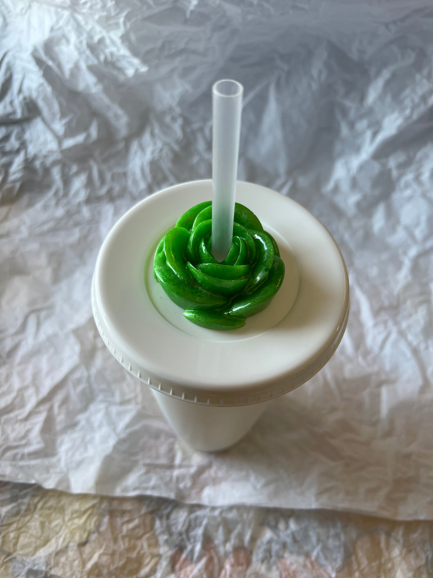 Medium Flat Rose Straw Topper