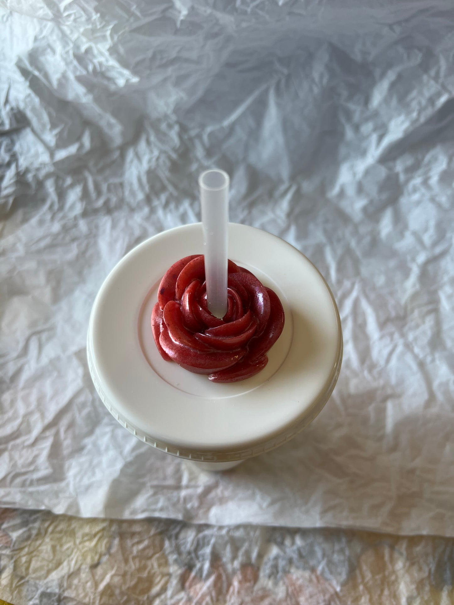 Medium Flat Rose Straw Topper