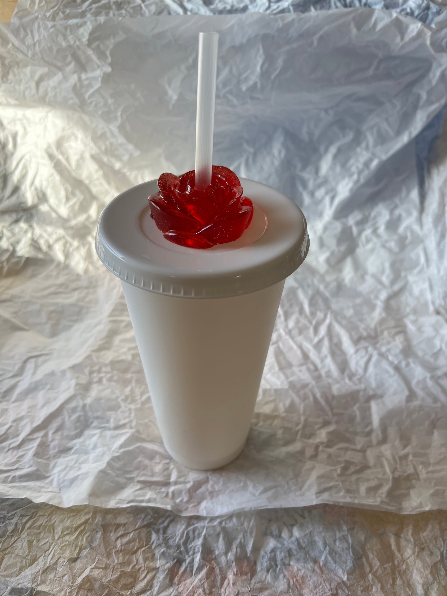 Medium Flat Rose Straw Topper