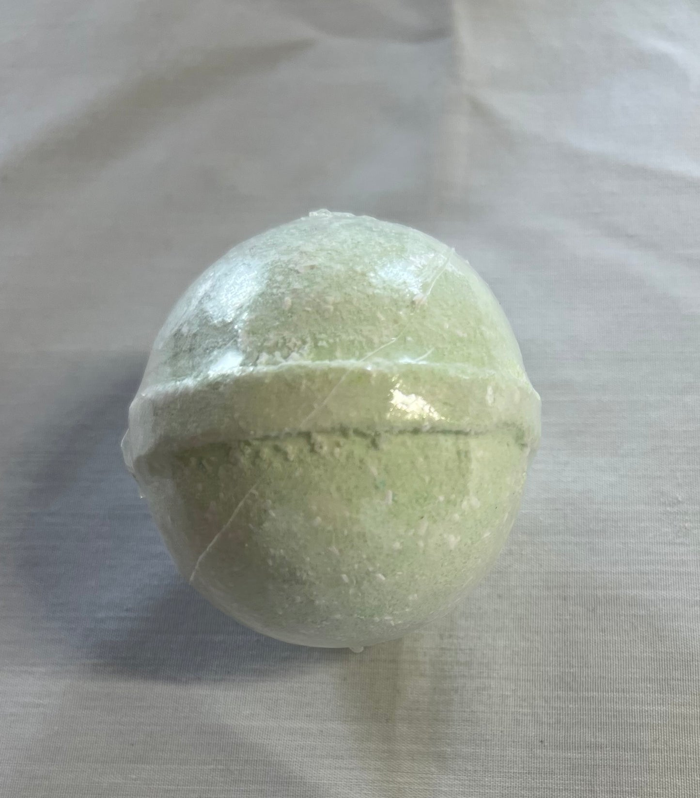 Breath Easy ( Eucalyptus) Bath Bomb